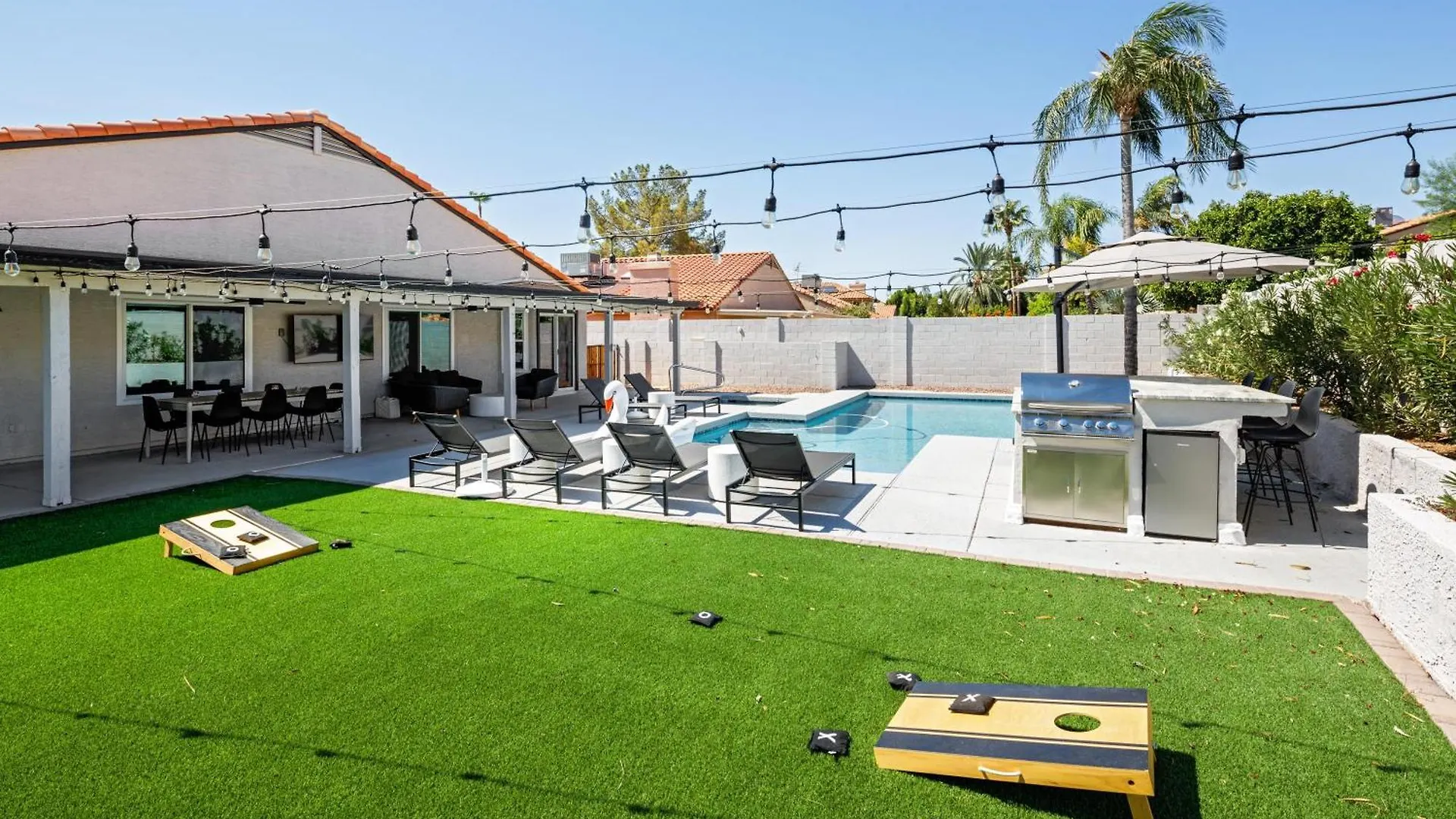 Bohemian Resort-Pool, Spa, Golf, Bar, Bbq, &Games! Phoenix